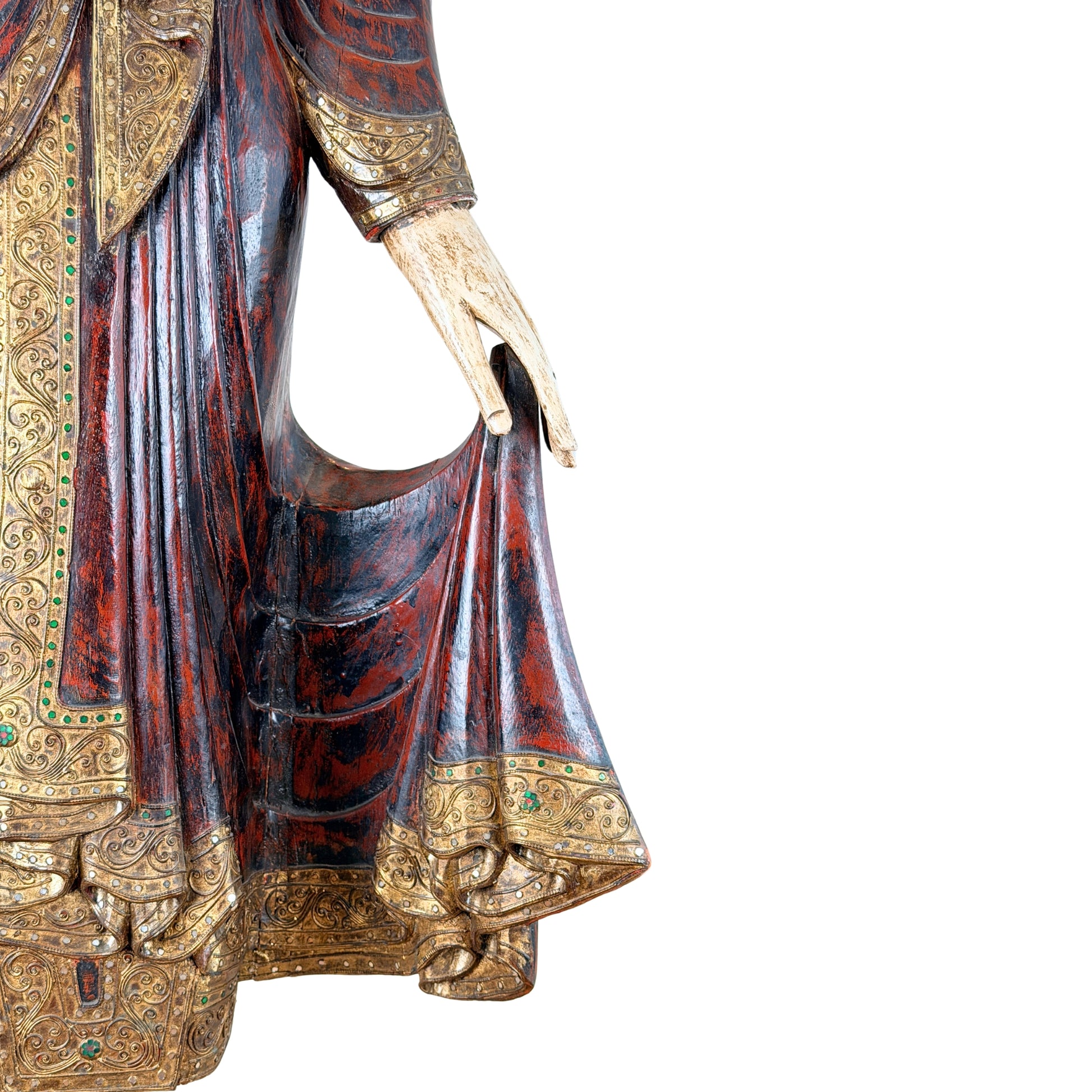 Weiß gefasstes Gesicht eines monumentalen birmanischen Mandalay-Buddha