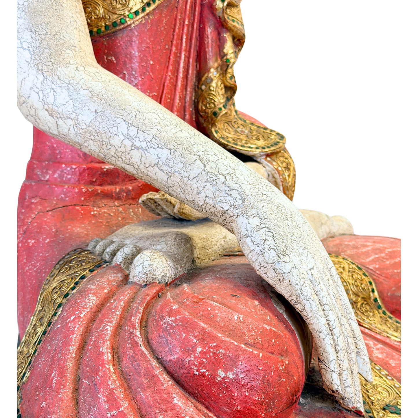 Birmese Boeddha afgebeeld in Bhumisparsha Mudra