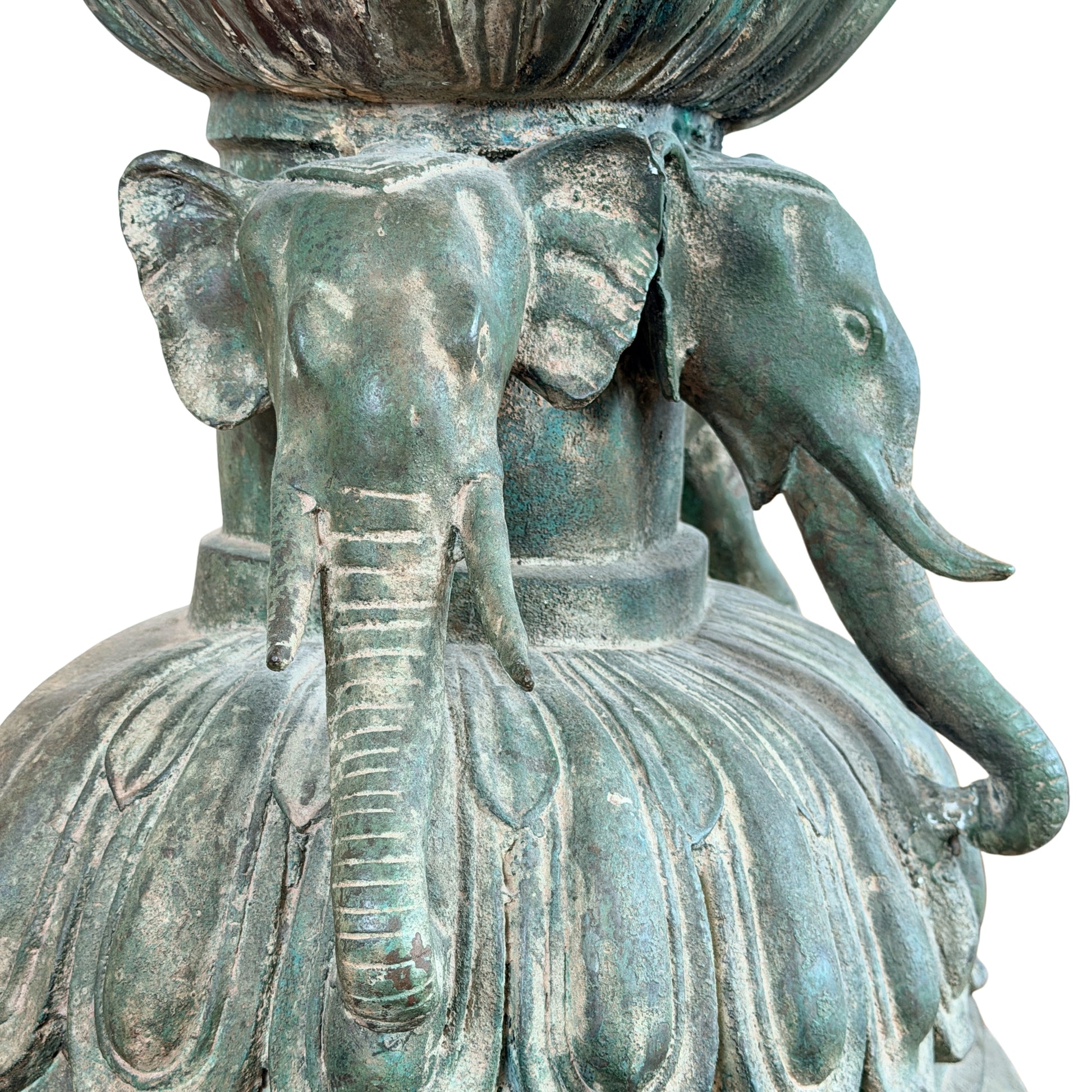 Birmanischer Bronze-Shakyamuni Buddha auf Elefantenthron, 19. Jahrhundert – Lot 755 – Ansicht 09