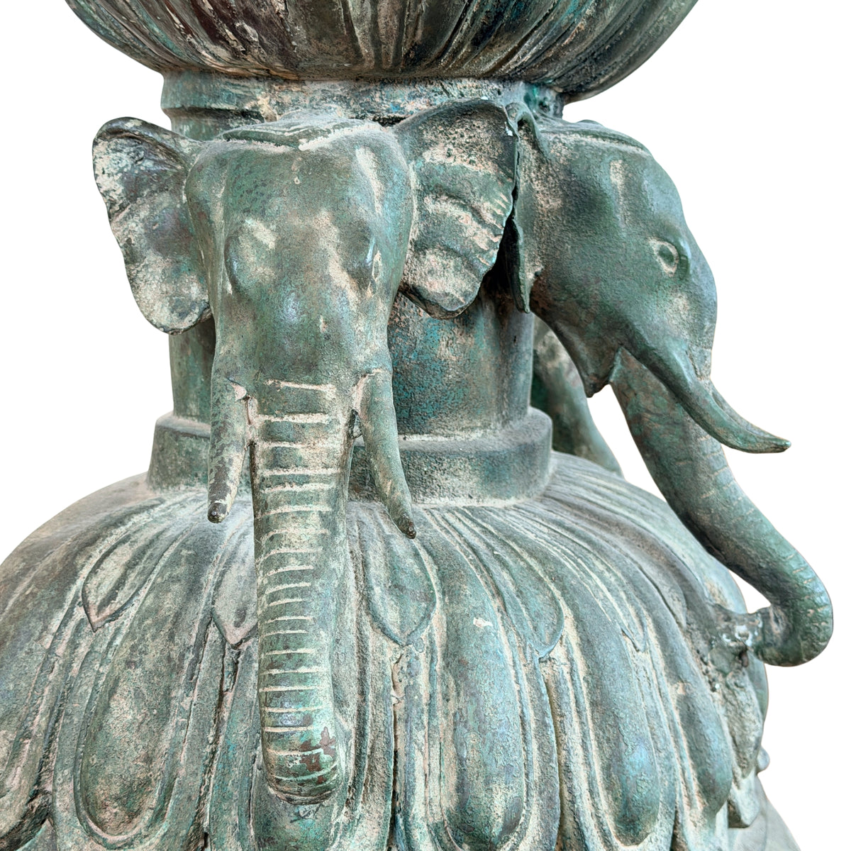 Birmanischer Bronze-Shakyamuni Buddha auf Elefantenthron, 19. Jahrhundert – Lot 755 – Ansicht 09