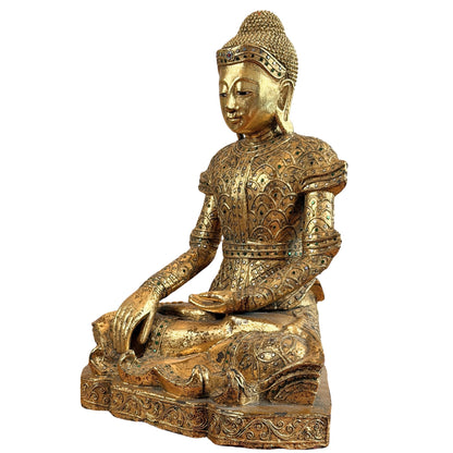 Rückwärtige Seitenansicht des vergoldeten hölzernen Jambupati-Buddhas