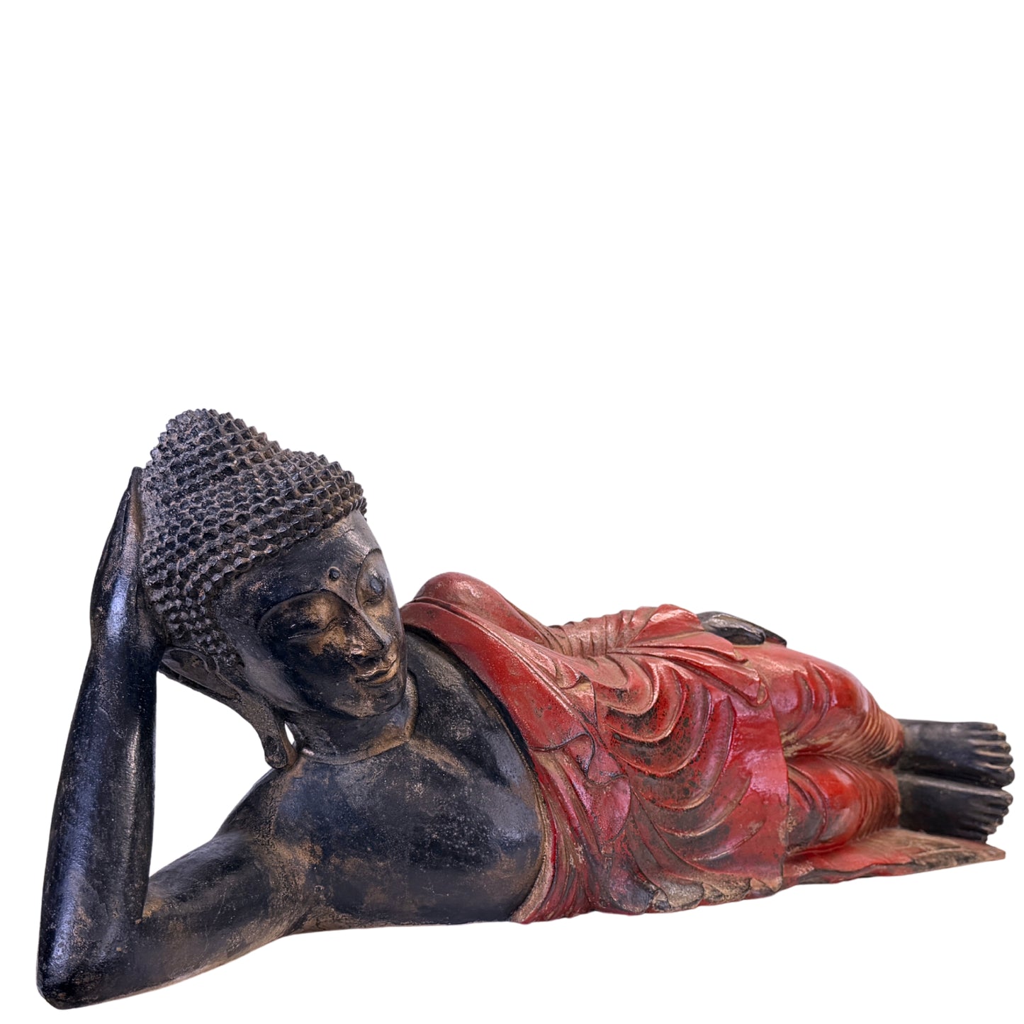 Burmesischer liegender Buddha mit schwarz lackierter Haut und rotem Gewand