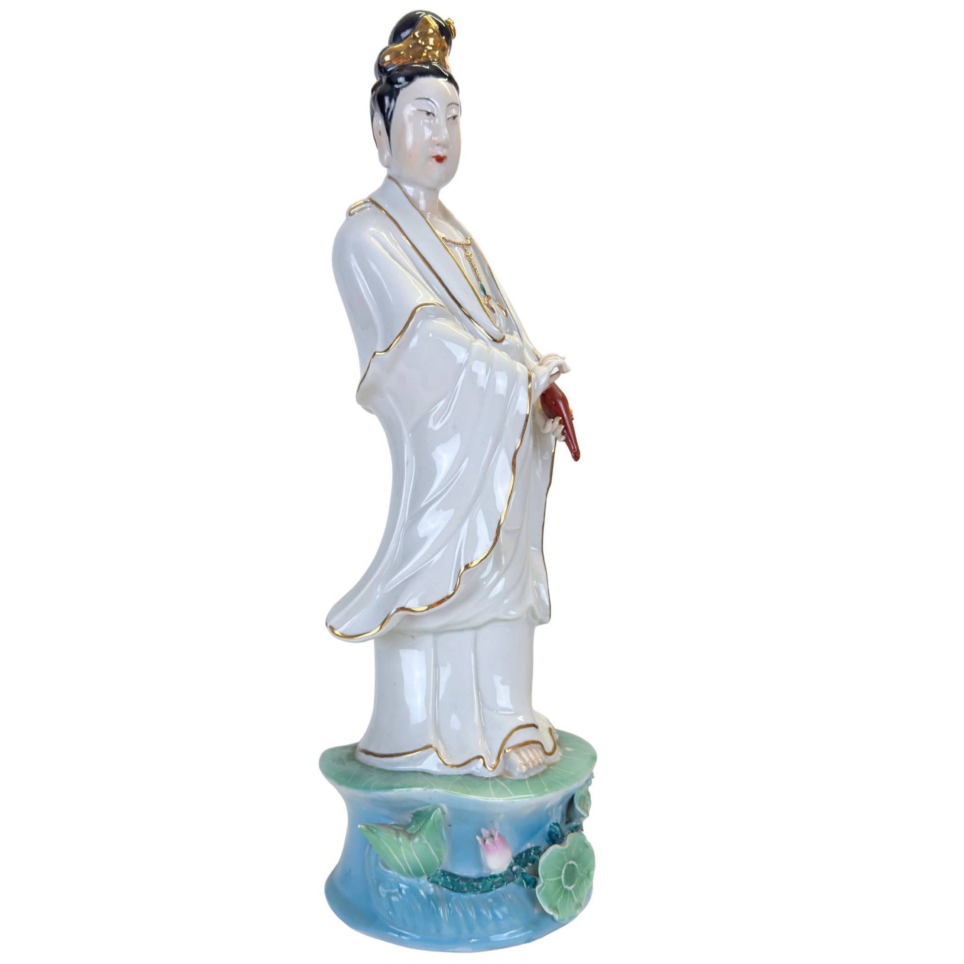 Große spirituelle Bodhisattva-Statue zur Förderung von Frieden und Harmonie.