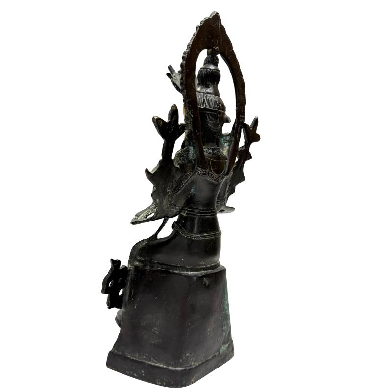 Sitzende Bodhisattva-Statue aus China, gegossen aus Bronze