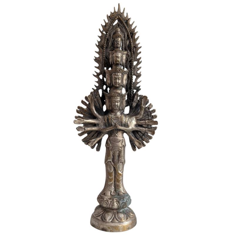 Chinesische Guanyin-Avalokiteshvara-Bronzestatue mit tausend Armen und mehreren Köpfen, Qing-Zeit