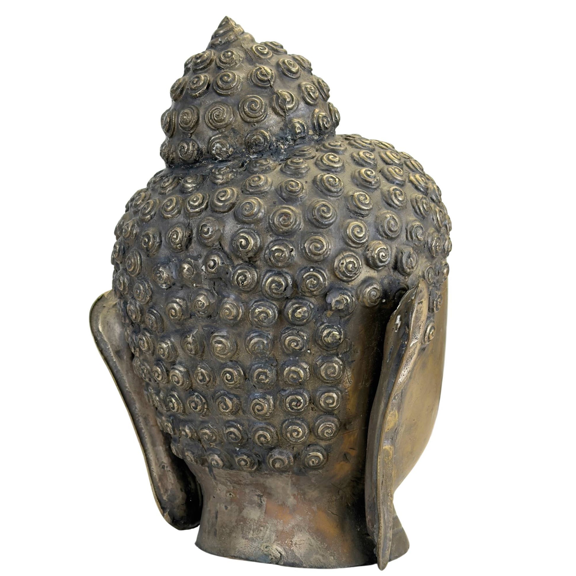 Seitenansicht eines bronzenen Buddha-Kopfes mit feinen Details