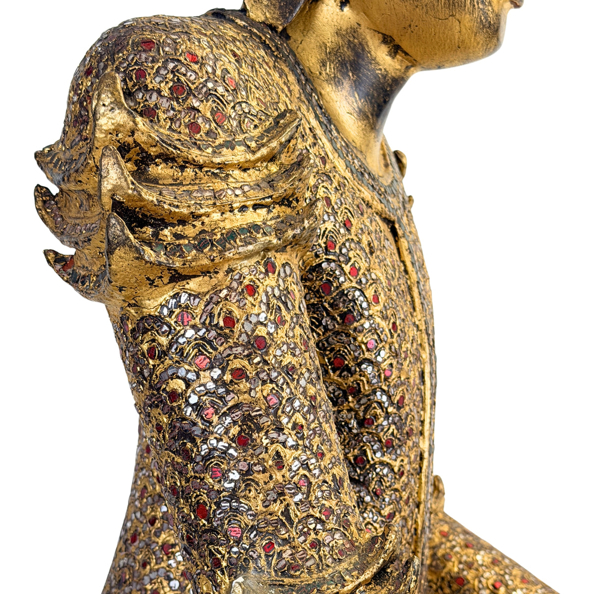 Burmesischer Buddha mit traditionellem Thit‑Si‑Lack