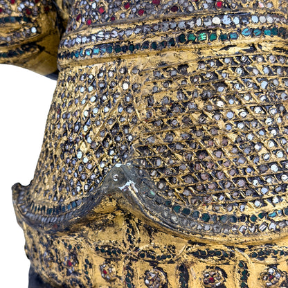 Spirituelle Buddha‑Statue aus der Mandalay‑Tradition