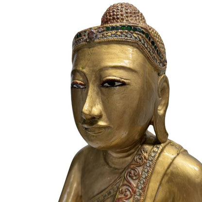 handgeschnitte Holz-Buddha-Statue im Myanmar‑Stil