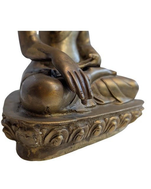 Antike Buddha-Statue aus Ladakh, gefertigt aus feuervergoldeter Bronze