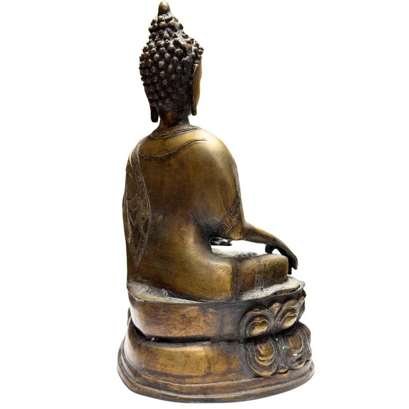 Nepalesische Buddha-Statue in Bhumisparsha-Mudra mit einer Bettelschale in der linken Hand