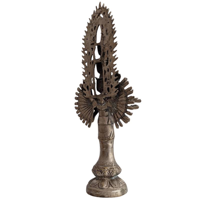Buddhistische Guanyin-Statue aus Bronze aus China mit mehreren Armen