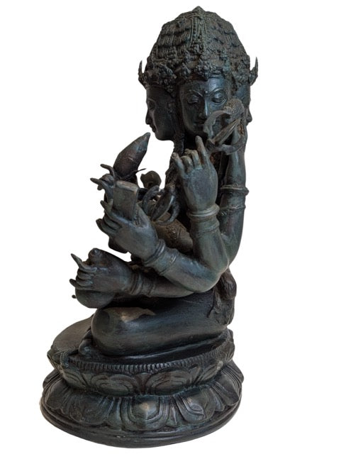 Hinduistische Brahma-Statue im javanischen oder balinesischen Stil
