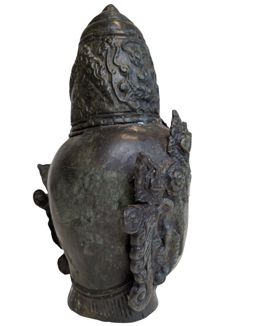Bronzener Bodhisattva-Kopf mit Krone