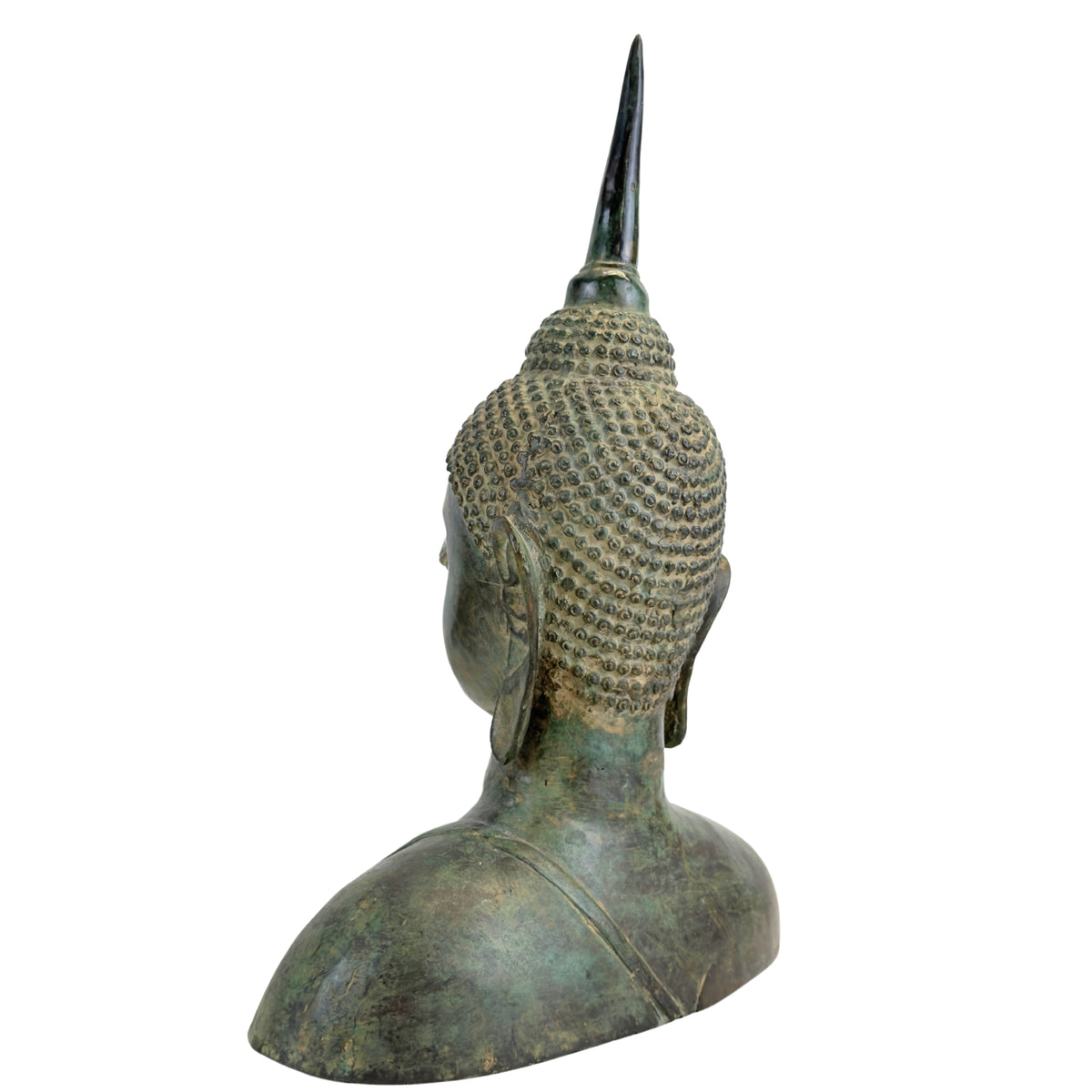 Rechtes Profil einer bronzenen Buddha-Statue aus Thailand im Sukhothai-Stil.