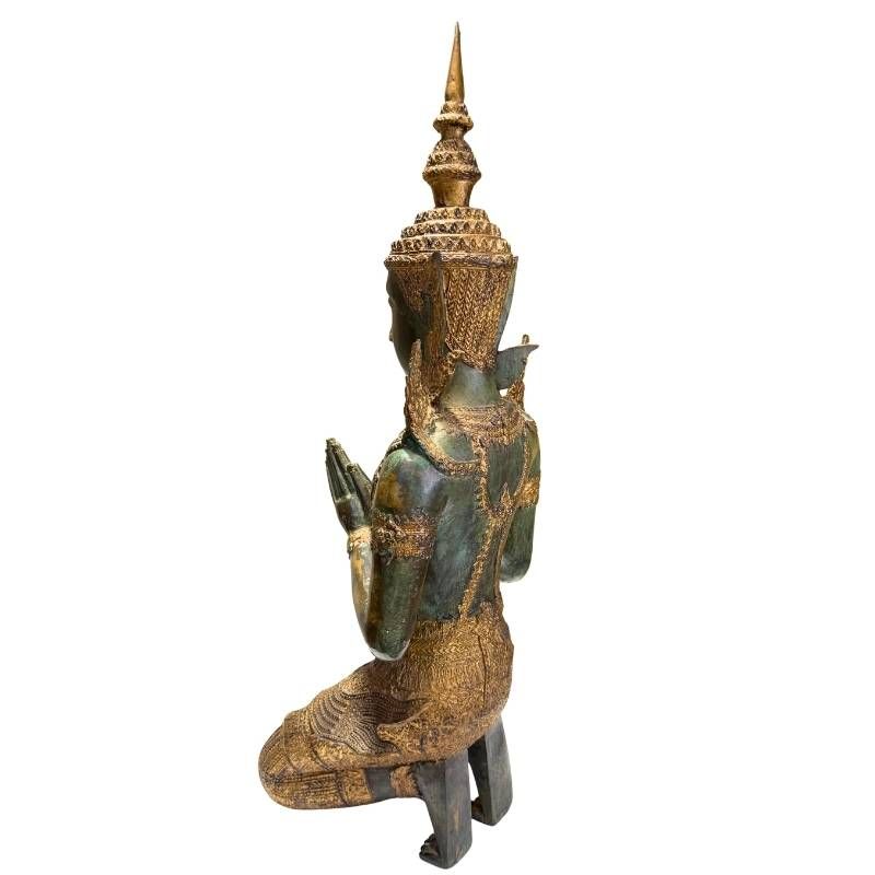 Set antiker thailändischer Tempelwächterfiguren aus Bronze mit harmonischem Erscheinungsbild