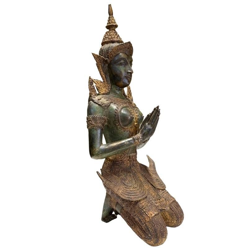 Antike thailändische Tempelwächter aus Bronze mit Feuervergoldung und historischem Aussehen