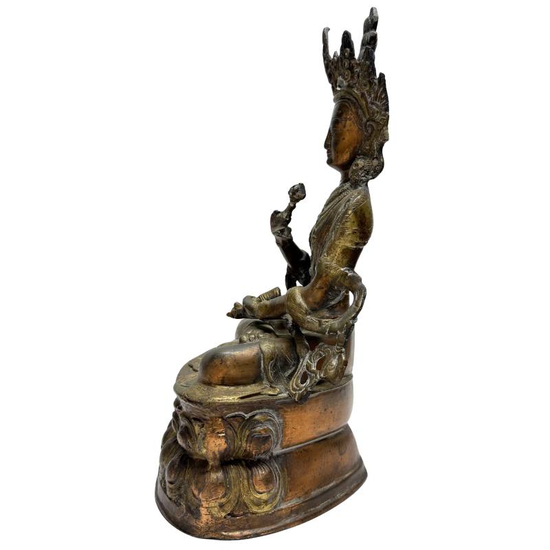Antiker Vajrasattva aus Bronze auf Lotussockel mit ritueller Patina