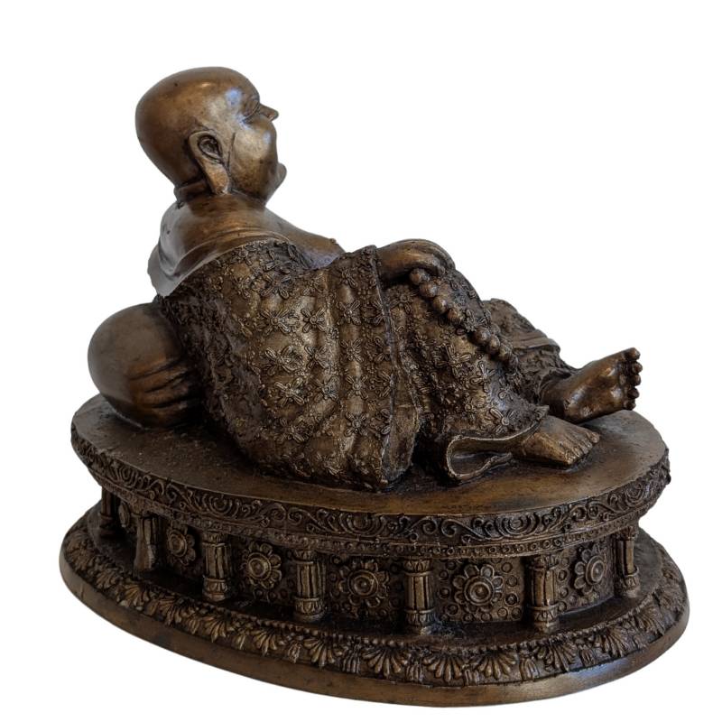 Bronzene Budai-Statue als traditioneller chinesischer Glücksbringer