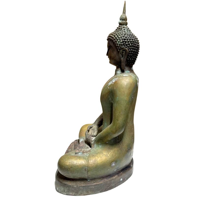 Chinesische kaiserliche Buddha-Statue aus Bronze mit geschlossenem Sockel