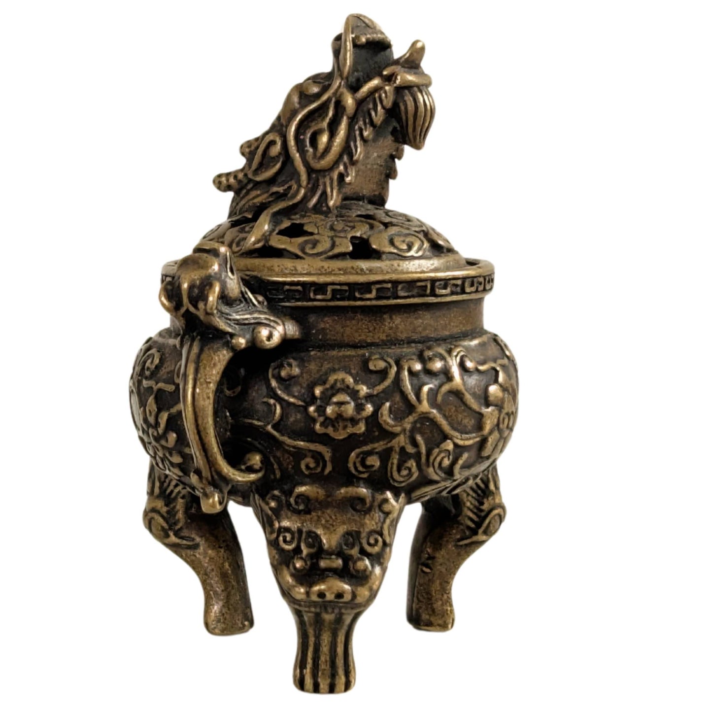 Kleiner bronzener Dreifuß-Räucherbehälter mit durchbrochenem Deckel und traditionellen Motiven.