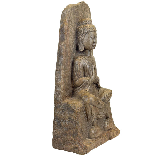 Chinesische Guanyin-Stele aus schwerem graugrünem Stein mit historischer Verwitterung