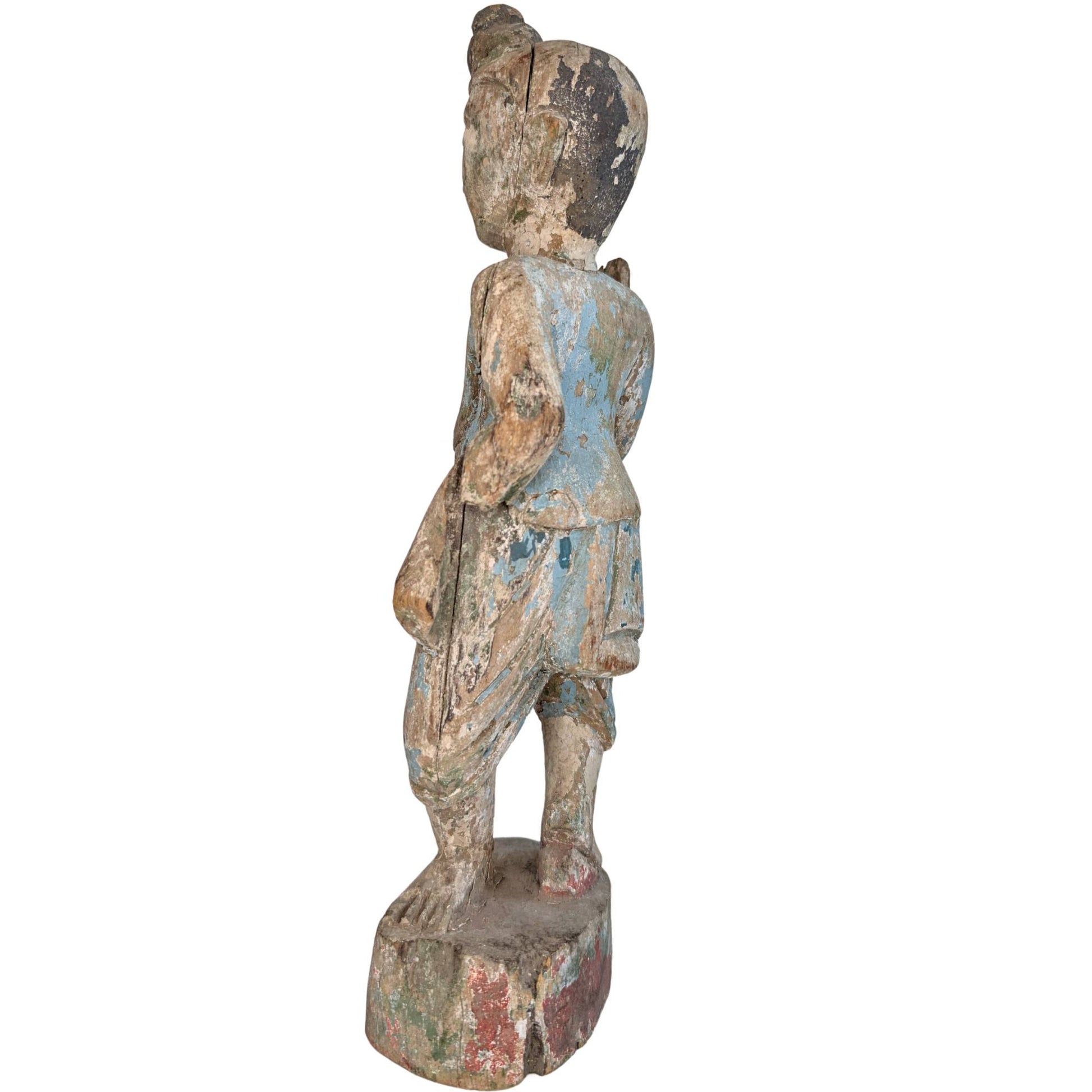 Exklusive dekorative antike asiatische Holzstatue für den Innenbereich.