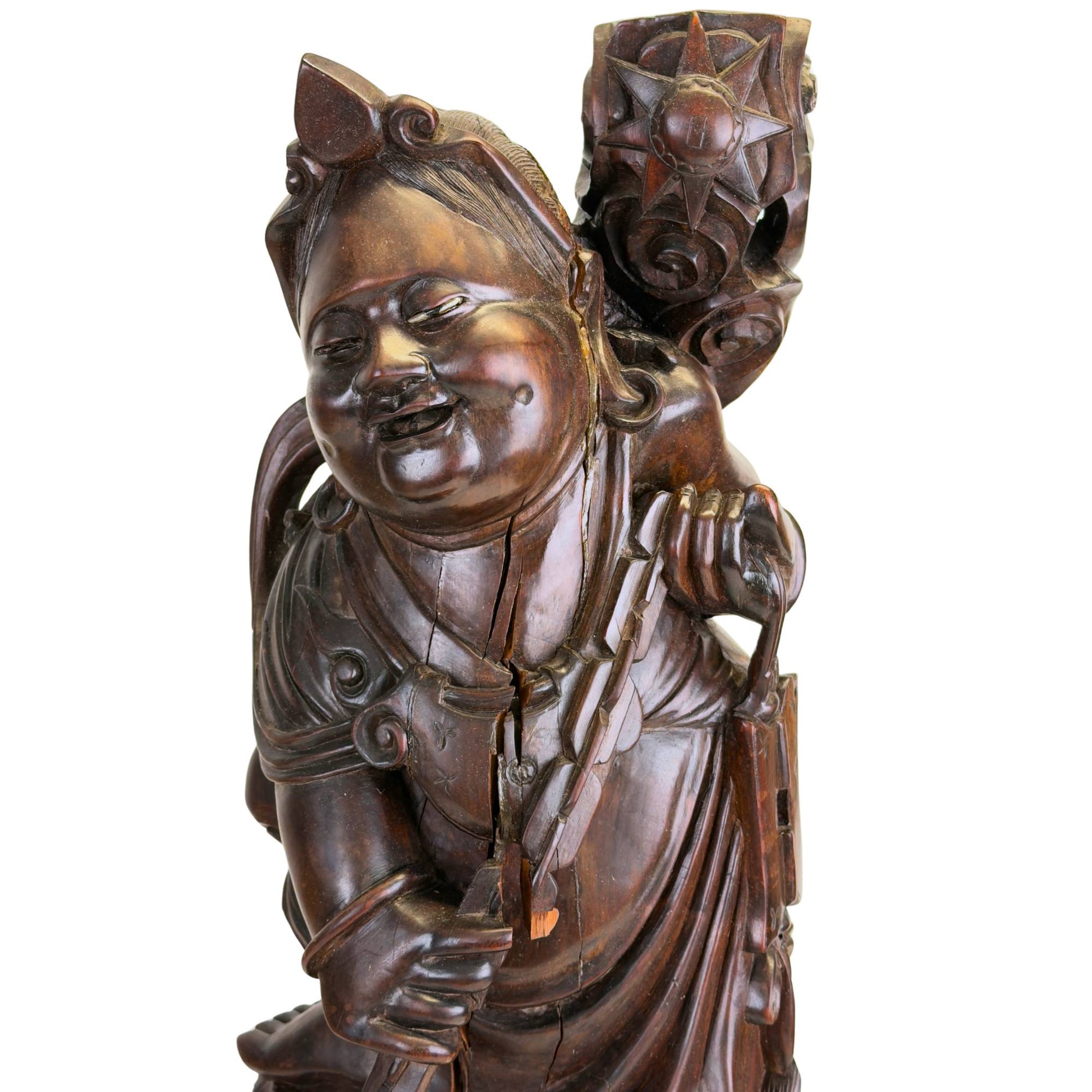 Ausdrucksstarke Gesichtszüge der antiken Ebisu-Holzstatue