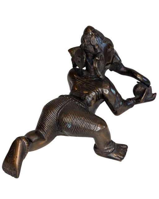 Bronzene Ganesha-Skulptur, die als Andachtsobjekt verwendet wird