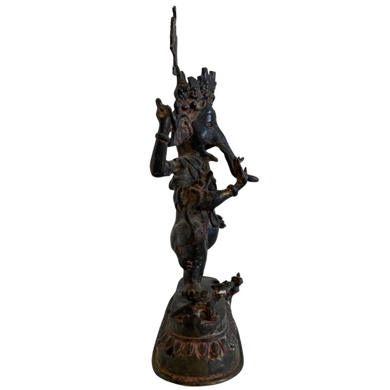Hinduistische Tempelstatue von Ganesha in dynamischer Tanzpose, aus Bronze gegossen