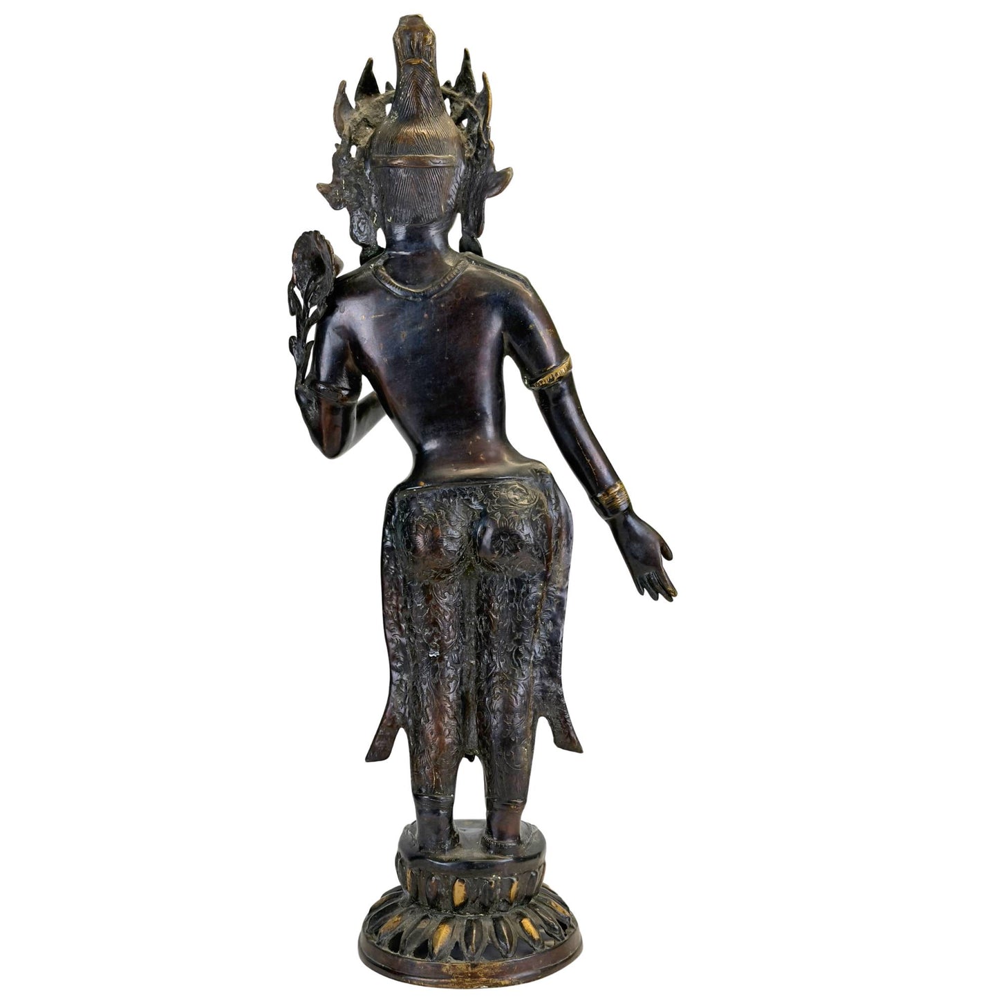Linkes Profil einer antiken grünen Tara aus Bronze aus Nepal mit Lotusstiel, Tribhanga-Pose und schwarzer ritueller Patina.