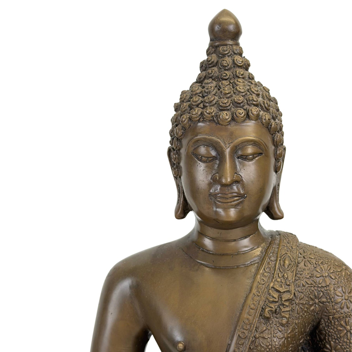 Detail des gelassenen Gesichts und der klassischen thailändischen Stilelemente