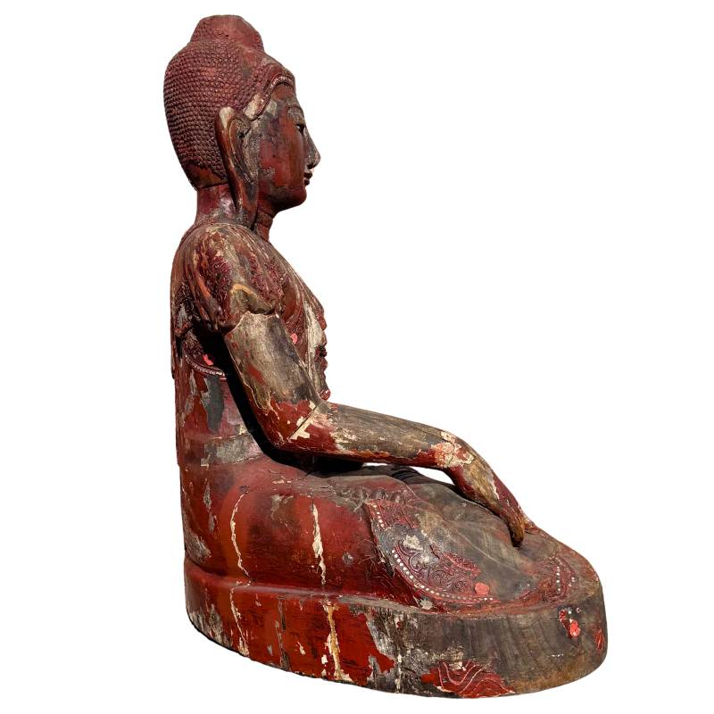 Große antike Buddha-Statue aus Holz aus Myanmar
...