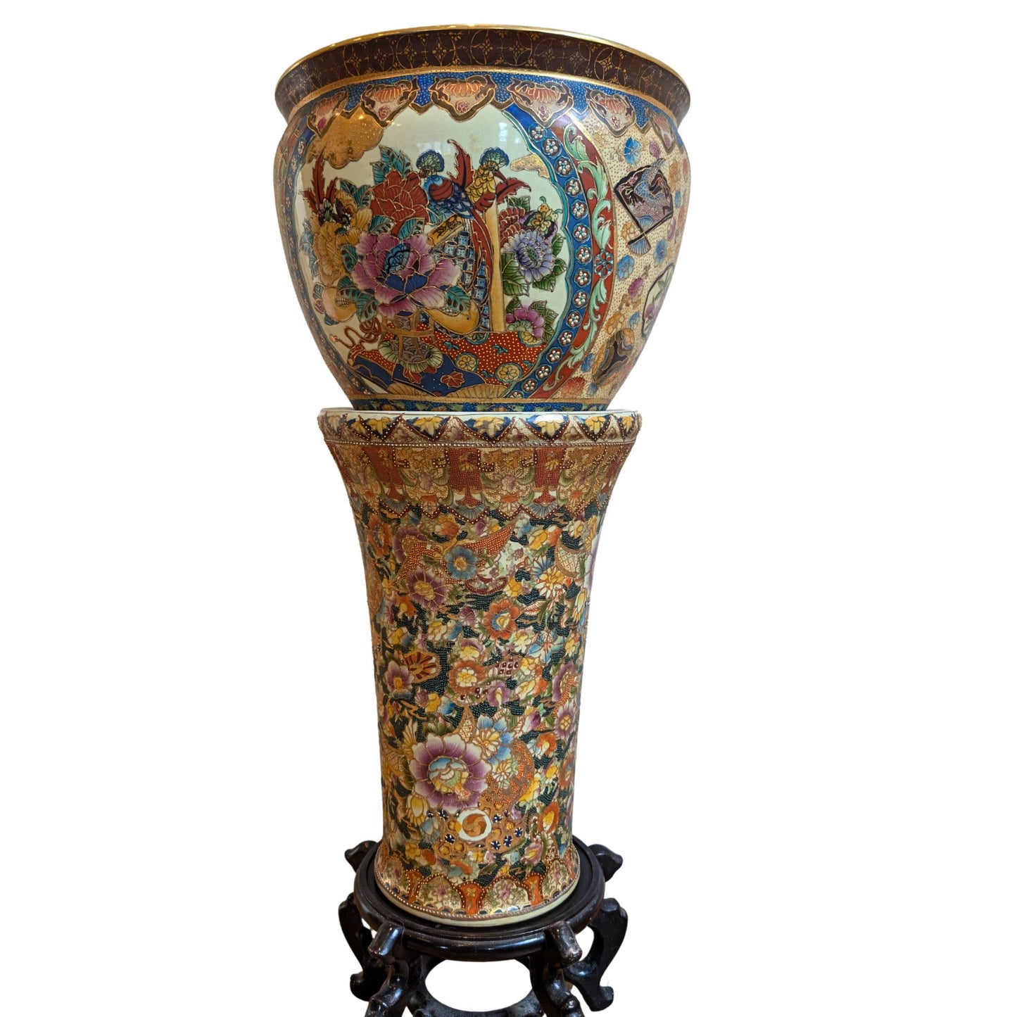 Beeindruckende große Porzellanvase inklusive Sockel aus der Meiji-Zeit.