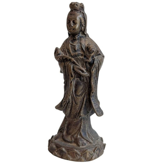 Guanyin-Reisestatue aus antiker Bronze zum persönlichen Schutz auf der Straße