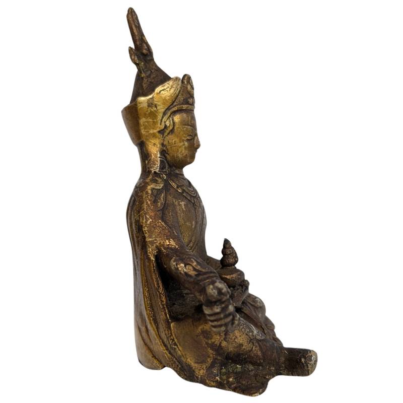 Guru Rinpoche sitzend dargestellt in Bronze