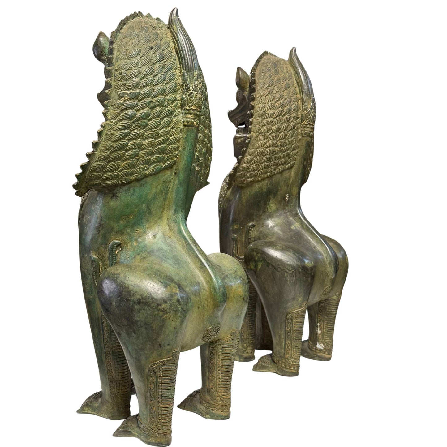 Handgegossene Löwenstatue aus Bronze, hergestellt im traditionellen Wachsausschmelzverfahren