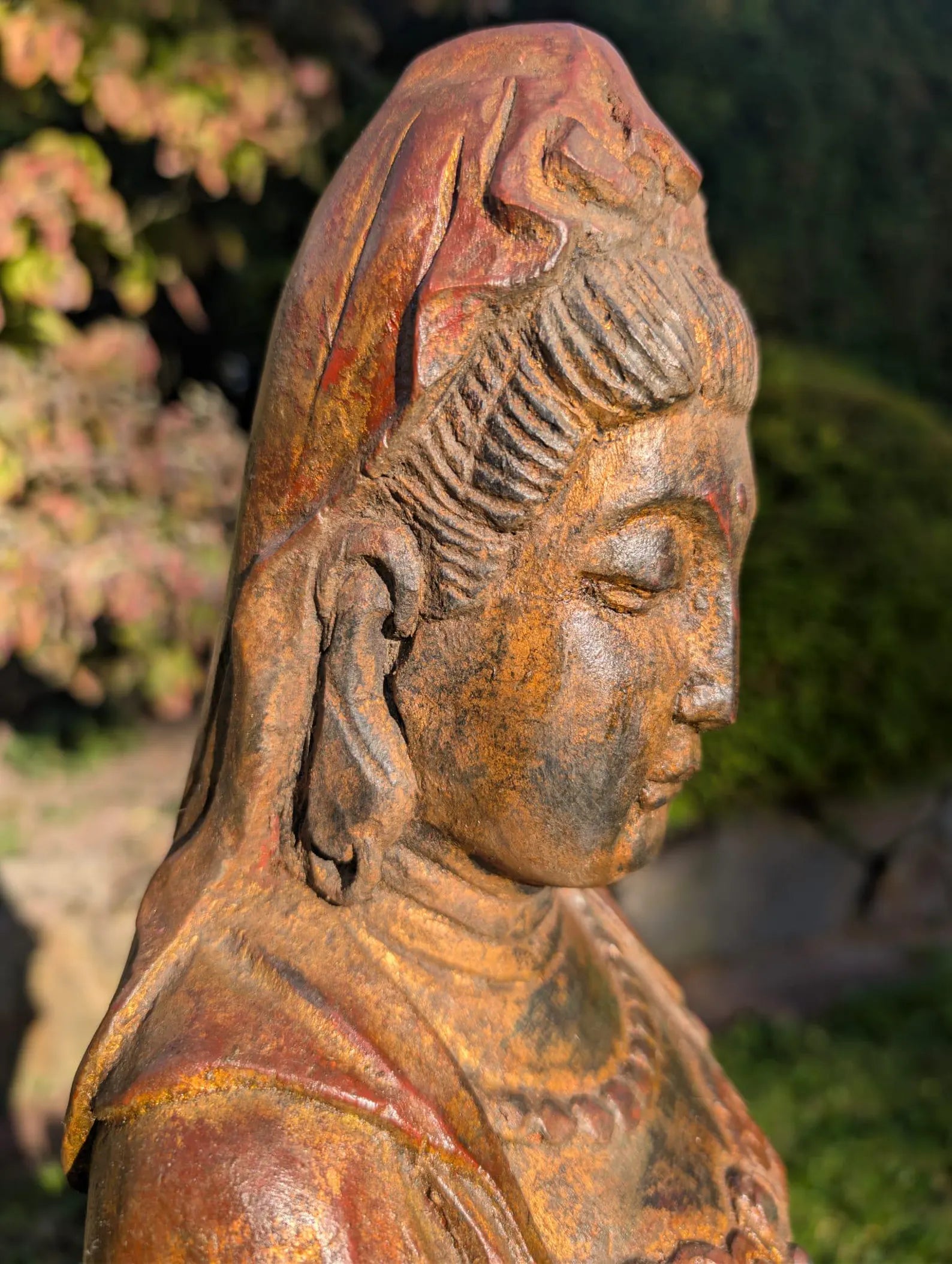 Handgeschnitzter Kwanyin-Drache aus Hartholz, Qing-Dynastie, bestätigt