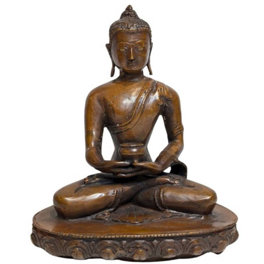 Detail des Gesichts mit Restvergoldung an einer Buddha-Statue aus Himalaya-Bronze in Dhyana-Mudra, 17. Jahrhundert
