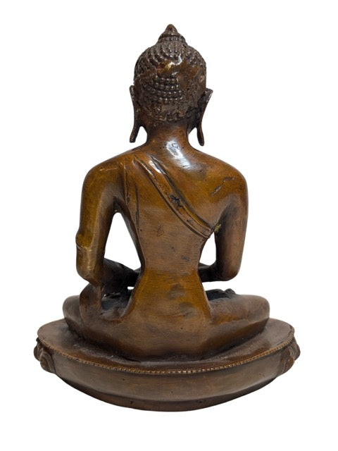 Seitenansicht eines Buddha aus Himalaya-Bronze in Dhyana-Mudra mit Patra, 17. Jahrhundert