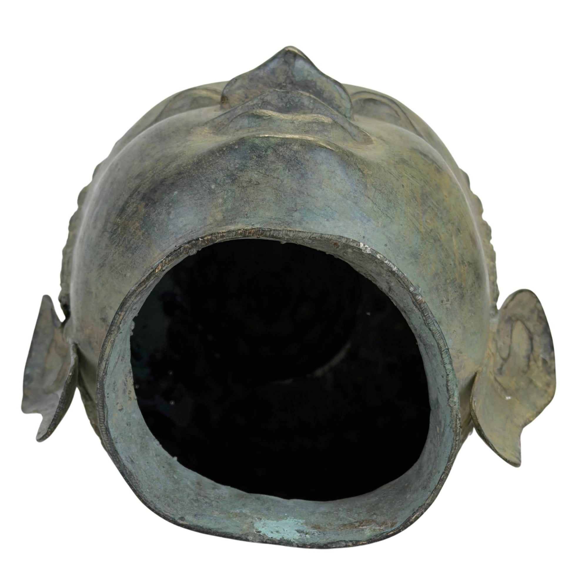 Unterseite eines hohlen Buddha-Kopfes aus gegossener Bronze, hergestellt im Wachsausschmelzverfahren