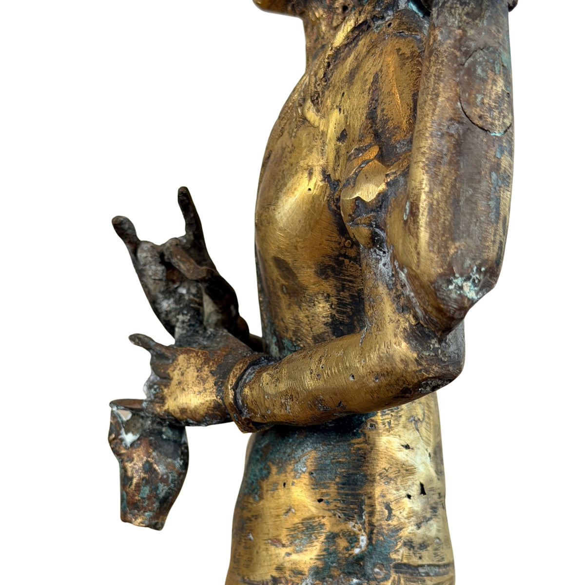 Arm en hand met kundika, linkerzijde, detail