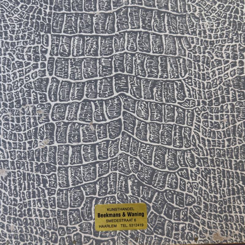 Kalaga-Wanddekoration aus Myanmar mit Hofszene und Textilien
