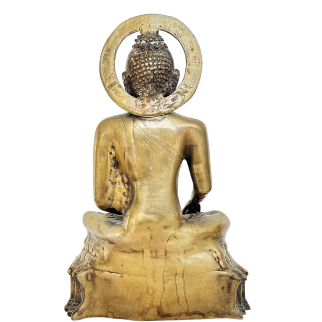 Vergoldete Bronzestatue eines kaschmirischen Buddhas in Bhumisparsha-Mudra, 18. Jahrhundert, Himalaya-Tempel
