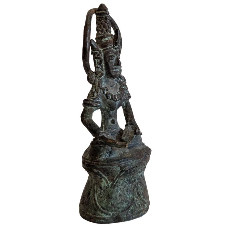 Buddhistische Khmer-Statue von Lokeshvara in stehender Pose