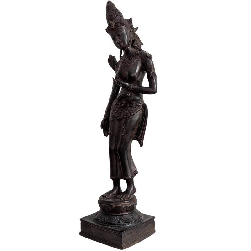 Stehende Tara-Statue aus Bronze, inspiriert vom Angkor-Stil