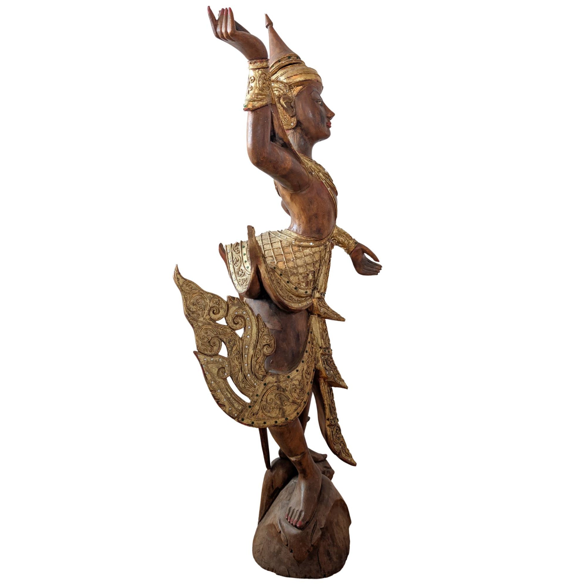Schwere, handgeschnitzte Kinnara-Statue aus Hartholz aus Myanmar.
