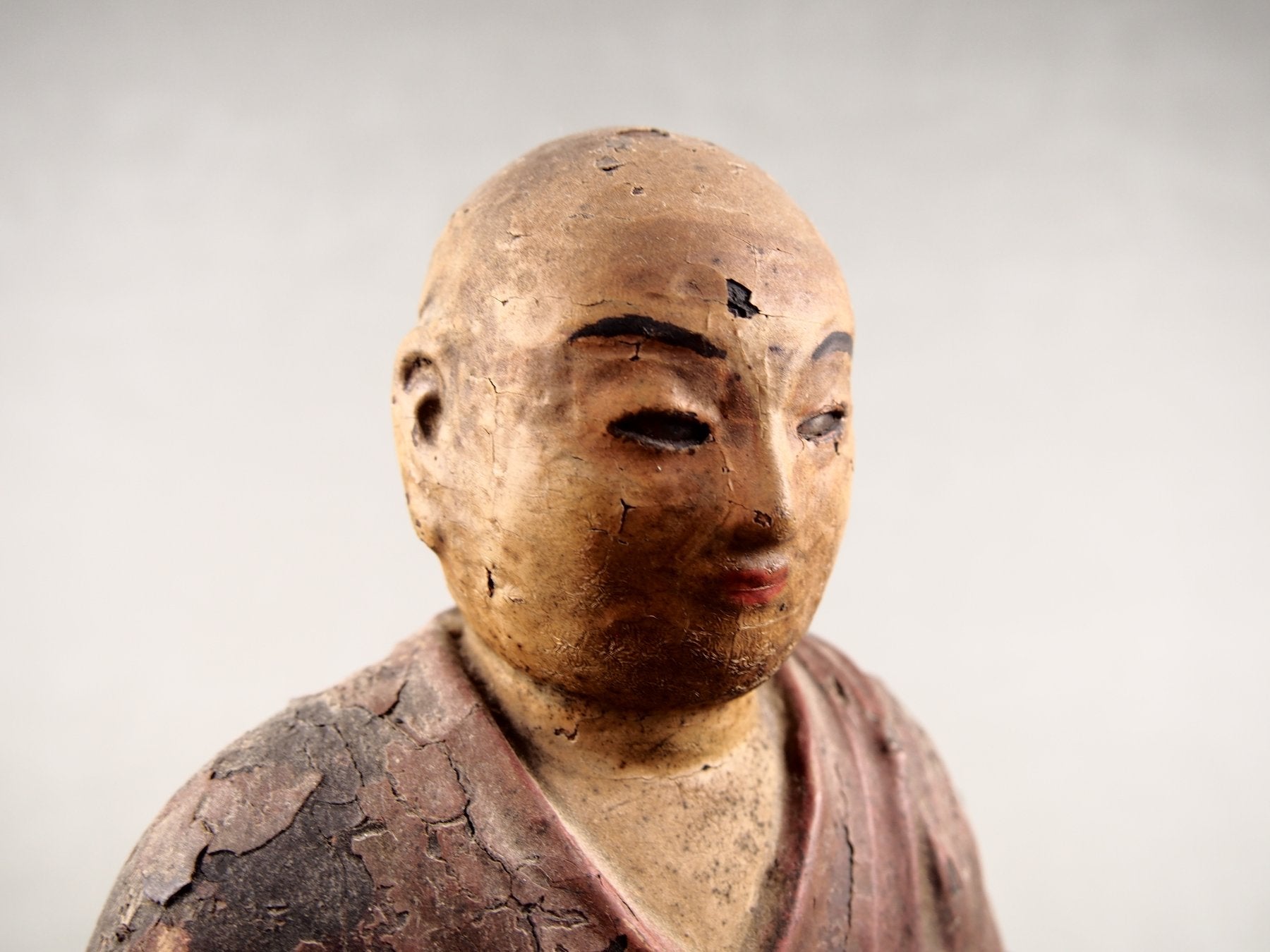 Holzstatue des japanischen Mönchs Kobo Daishi