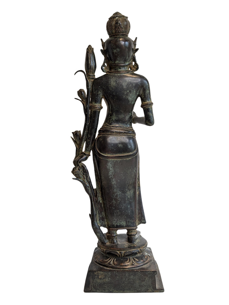 Bronzene Lakshmi Sri Devi Hindu-Göttin mit natürlicher Patina