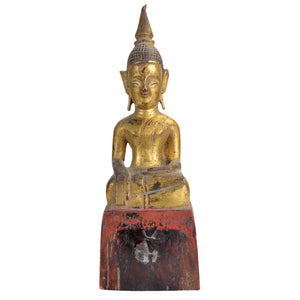 Antiker hölzerner Lanna-Buddha – Nordthailand – 19. Jahrhundert – Vergoldetes Teakholz